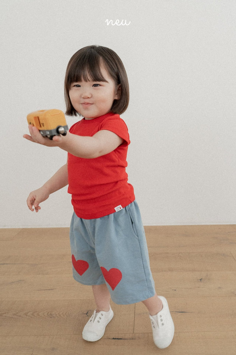 Neu - Korean Children Fashion - #kidzfashiontrend - Heart Bread Half Pants - 6