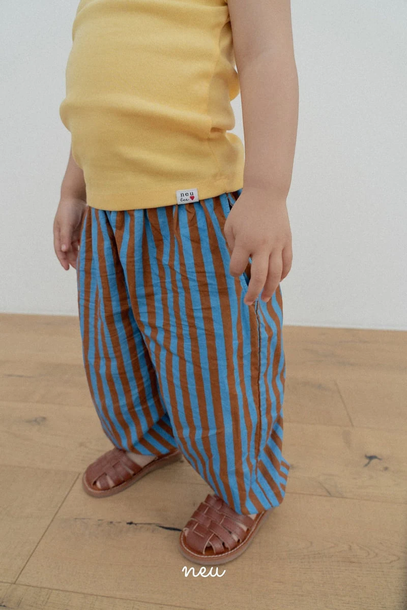 Neu - Korean Children Fashion - #littlefashionista - Roro Baggy Pants - 11