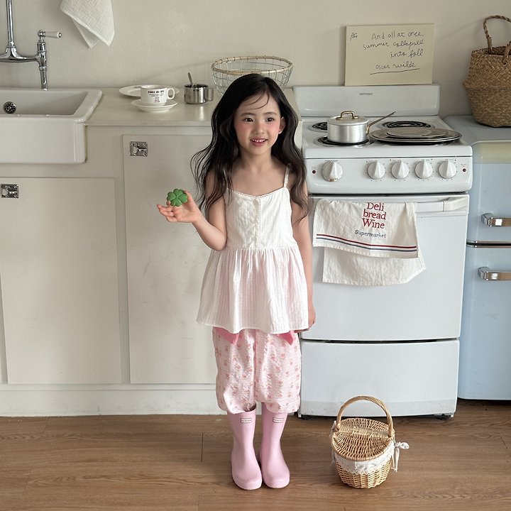 Ninibello - Korean Children Fashion - #childrensboutique - Milk Sleeveless Blouse - 7