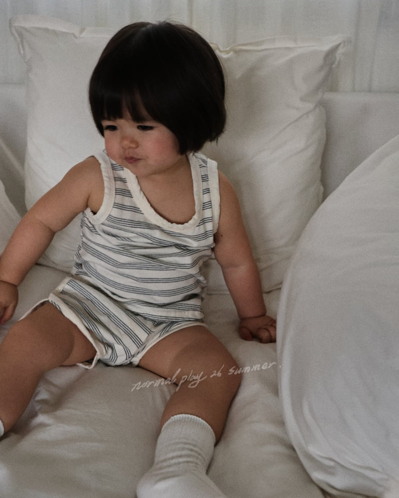 Normalplay - Korean Baby Fashion - #babyfever - Chocolate Sleeveless Tee - 10