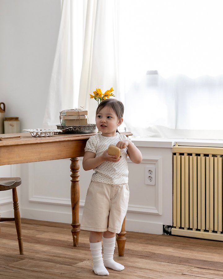 Oatmeal - Korean Children Fashion - #prettylittlegirls - Flower Round Tee - 8
