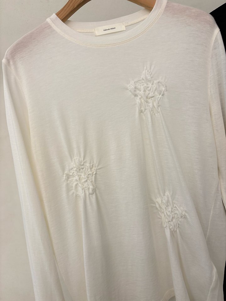 Ohao - Korean Women Fashion - #momslook - Flower Tee - 2