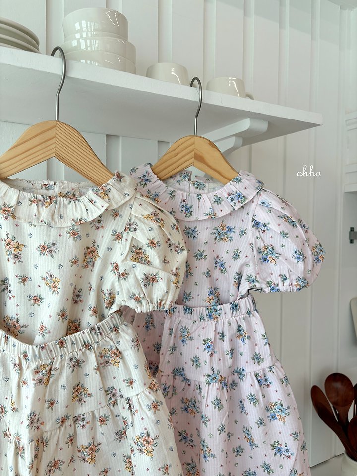 Ohho - Korean Children Fashion - #littlefashionista - Rose Frill Blouse