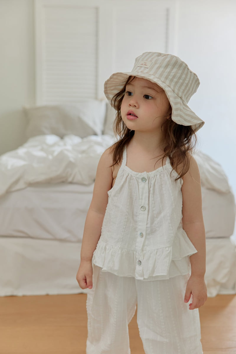 Onu - Korean Children Fashion - #childofig - Frill Sleeveless Blouse - 10