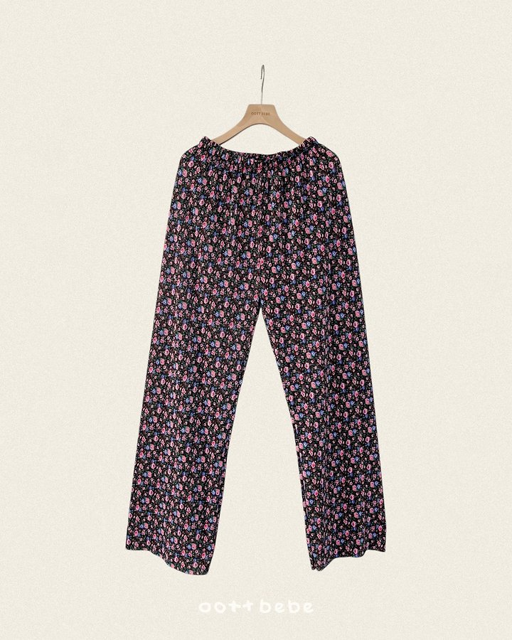 Oott Bebe - Korean Women Fashion - #momslook - Flower Pleats Pants (Mom) - 4