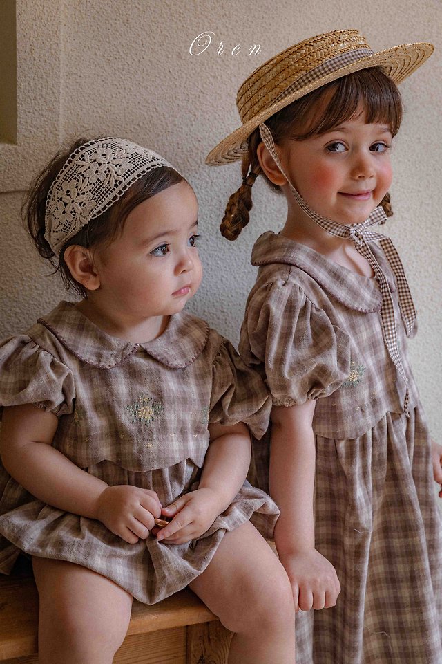 Oren - Korean Children Fashion - #fashionkids - Tua Embroidered Check One-Piece - 10