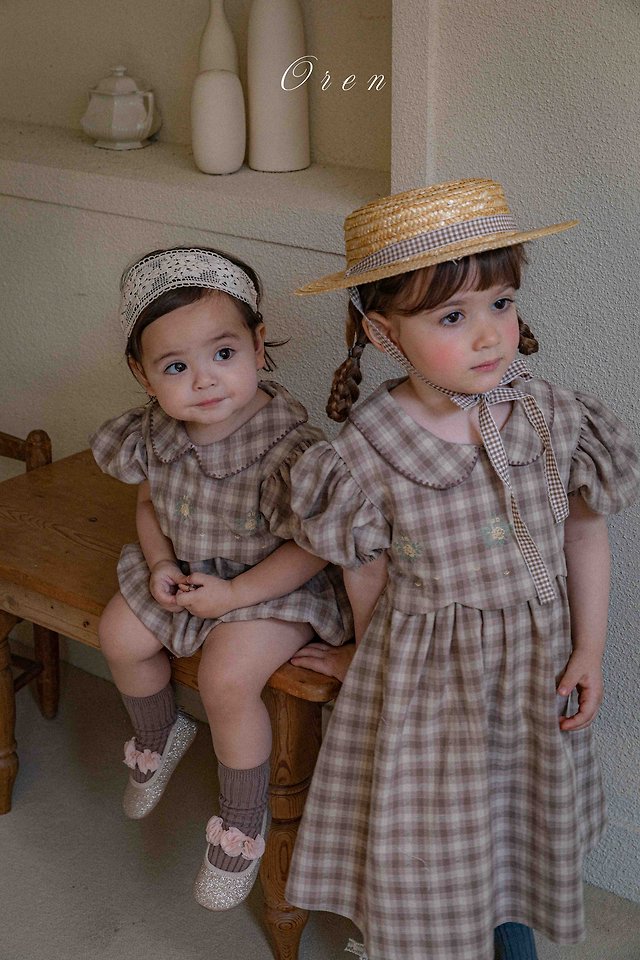 Oren - Korean Children Fashion - #kidsstore - Tua Embroidered Check One-Piece - 12