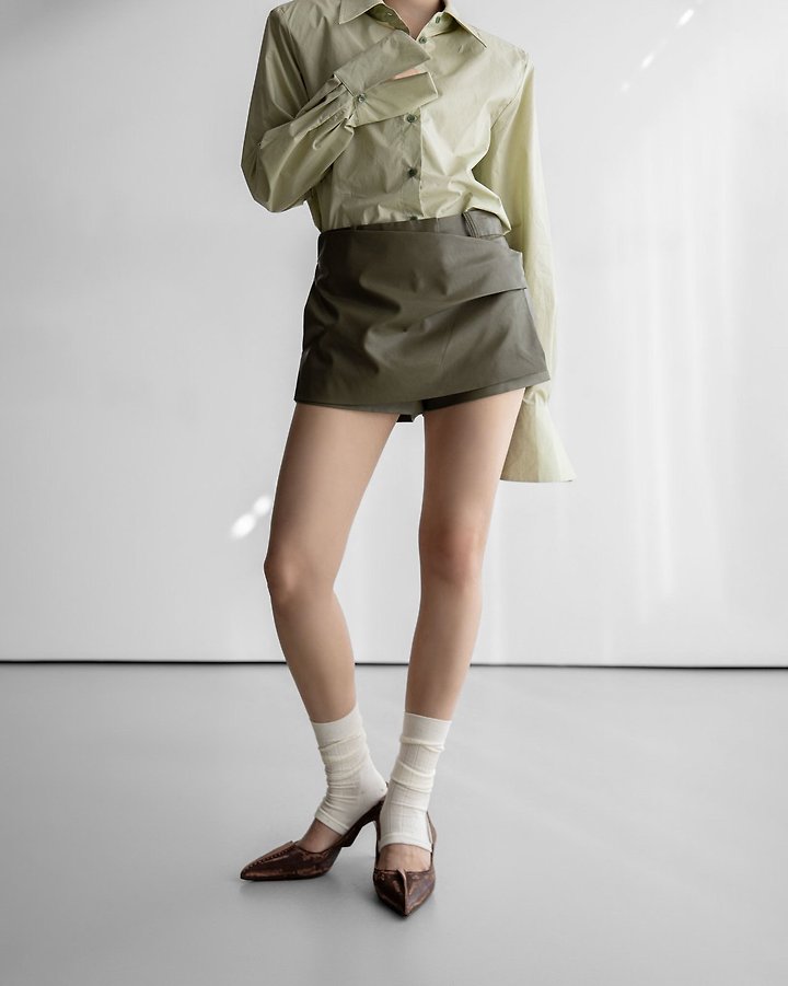 Paper Moon - Korean Women Fashion - #momslook - Wing Cuffs Detail Button Down Shirt - 2