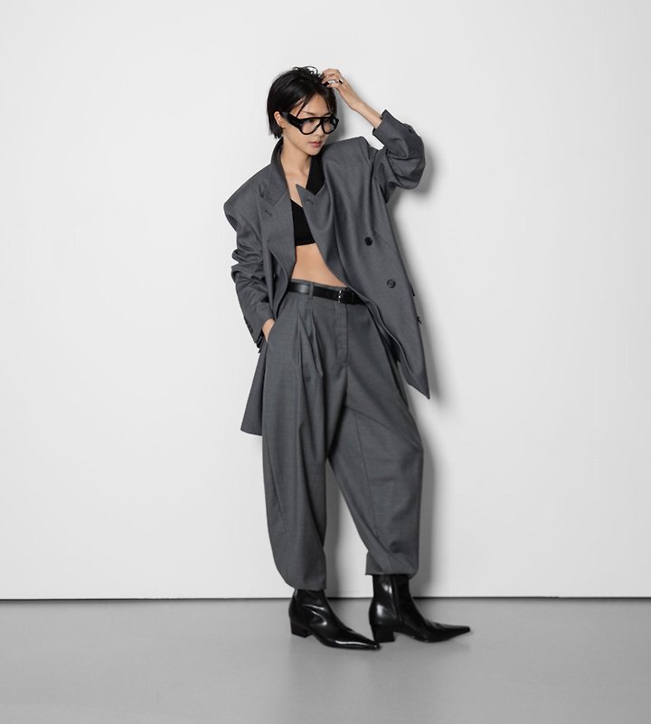 Paper Moon - Korean Women Fashion - #pursuepretty - Classic Peaked Tailored Double Blazer - 3