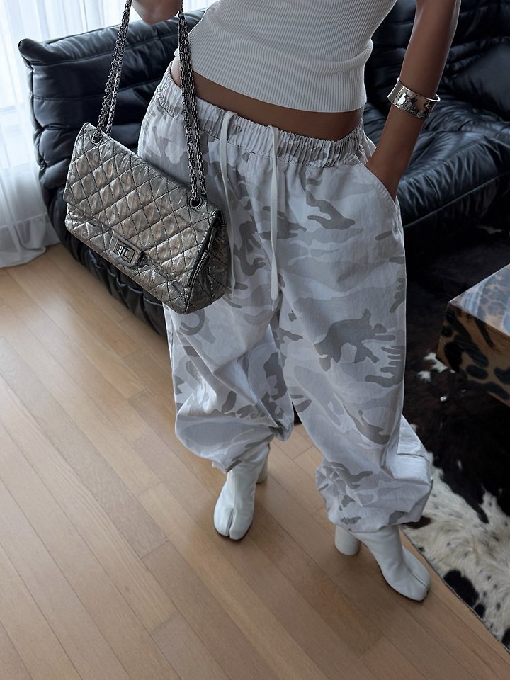 Paper Moon - Korean Women Fashion - #thatsdarling - Camouflage Cotton Banded Maxi Wide Trousers - 3