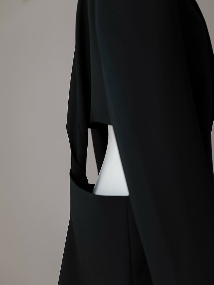 Paper Moon - Korean Women Fashion - #thatsdarling - Squared Shoulder Cut Out Waist Detail Minimal Blazer - 5