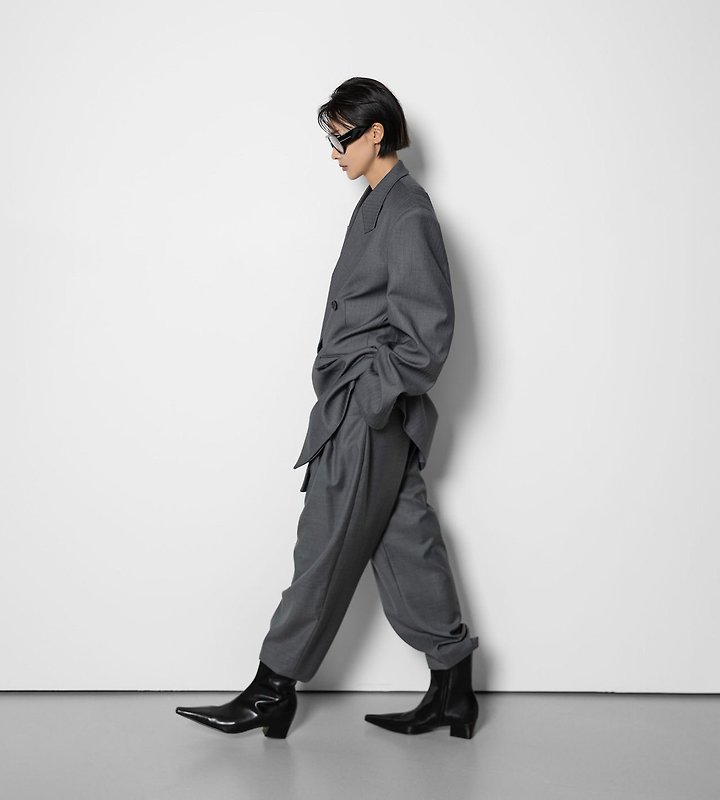 Paper Moon - Korean Women Fashion - #thelittlethings - Classic Peaked Tailored Double Blazer - 8