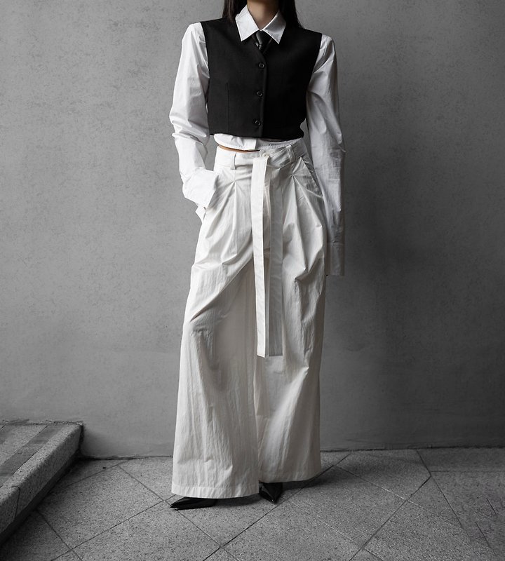 Paper Moon - Korean Women Fashion - #vintagekidsstyle - Double Pleated Belt Wide Trousers - 5