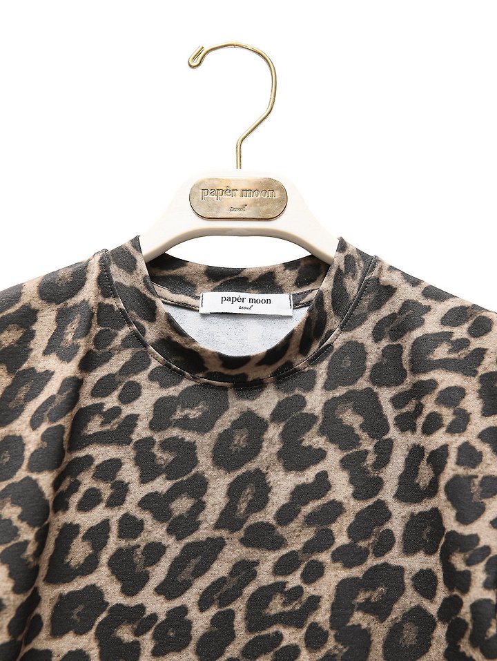Paper Moon - Korean Women Fashion - #vintagekidsstyle - Slim-Fit Leopard Print Tee - 9