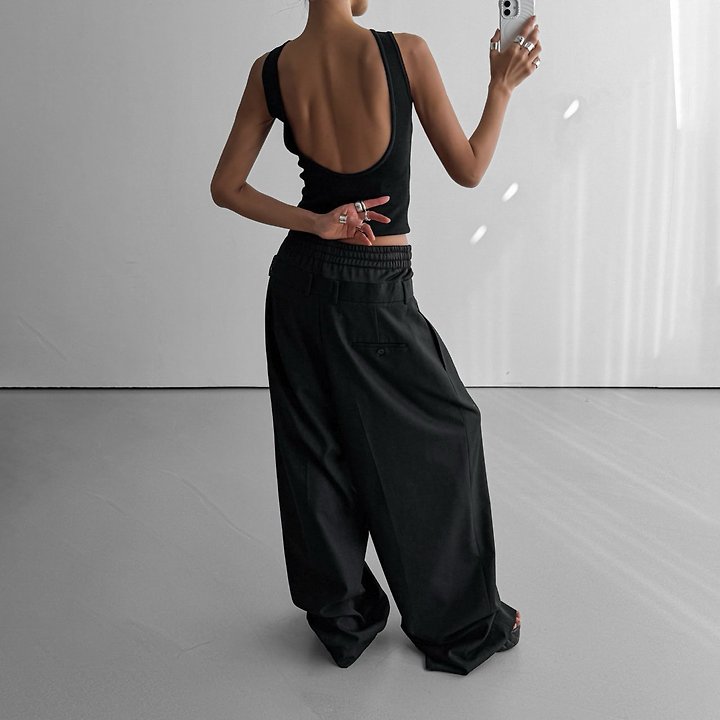 Paper Moon - Korean Women Fashion - #momslook - Classic Back Less Detail Sleeveless Knit Top - 4