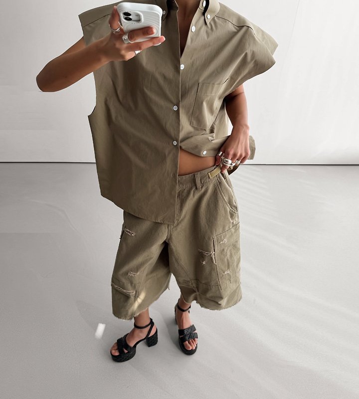 Paper Moon - Korean Women Fashion - #womensfashion - Vintage Cut-Off Bermuda Pants - 3