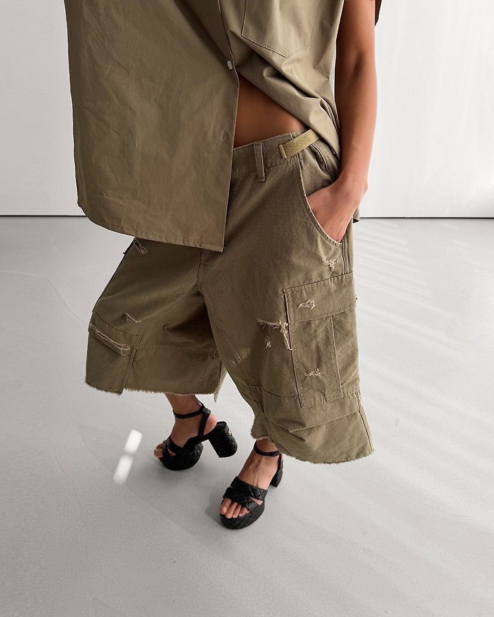 Paper Moon - Korean Women Fashion - #womensfashion - Vintage Cut-Off Bermuda Pants - 5