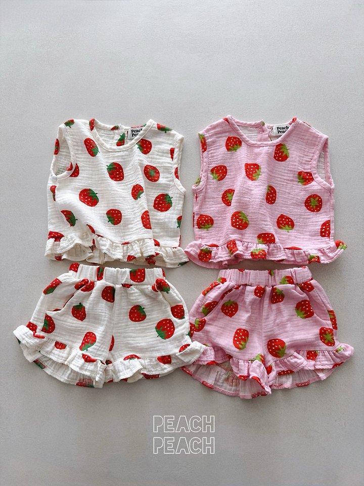 Peach Peach - Korean Children Fashion - #designkidswear - Strawberry Blouse - 5