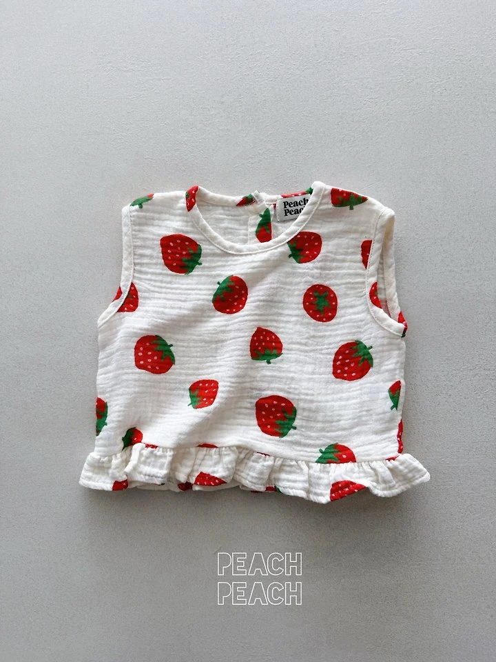 Peach Peach - Korean Children Fashion - #fashionkids - Strawberry Blouse - 7