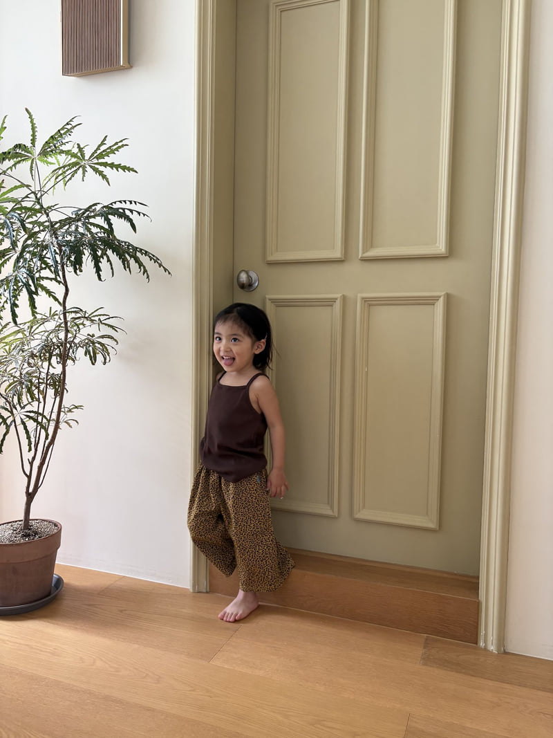 Pepper - Korean Children Fashion - #kidsstore - Ribbed Sleeveless Tee - 7