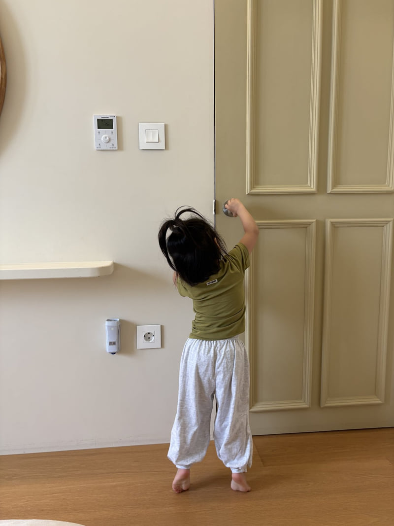 Pepper - Korean Children Fashion - #prettylittlegirls - Kindergarten Jogger Pants - 7