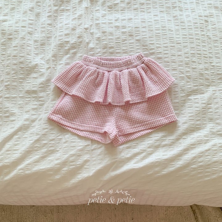 Petit & Petit - Korean Children Fashion - #Kfashion4kids - Emma Check Frill Shorts - 2