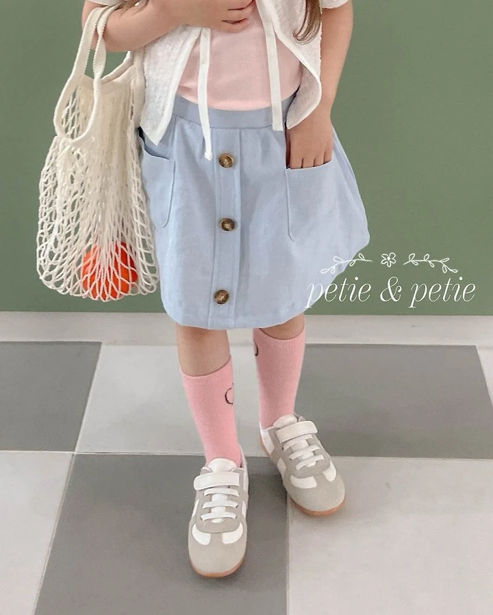 Petit & Petit - Korean Children Fashion - #Kfashion4kids - Button Skirt