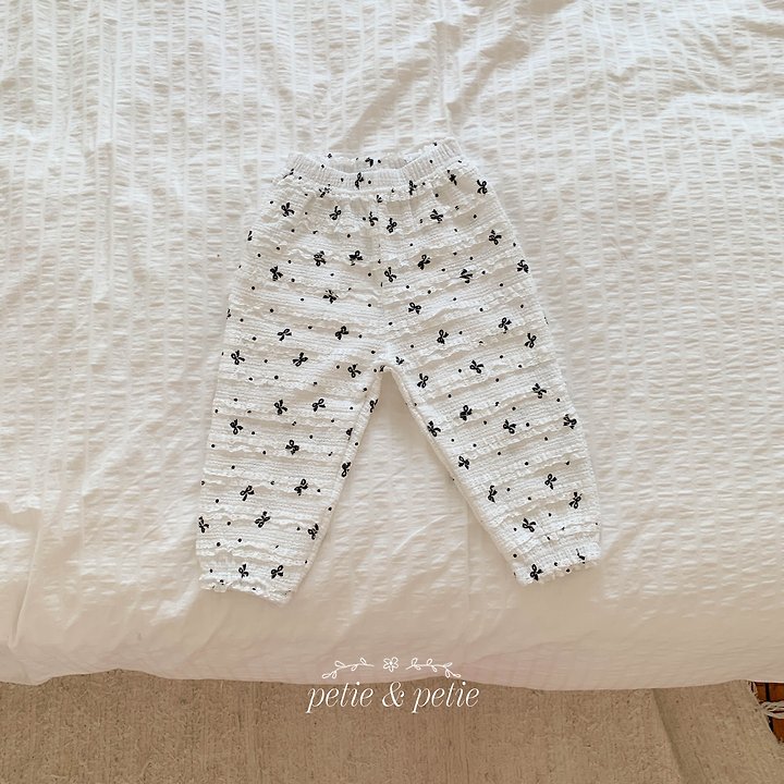 Petit & Petit - Korean Children Fashion - #kidzfashiontrend - Nana Jogger Pants - 2