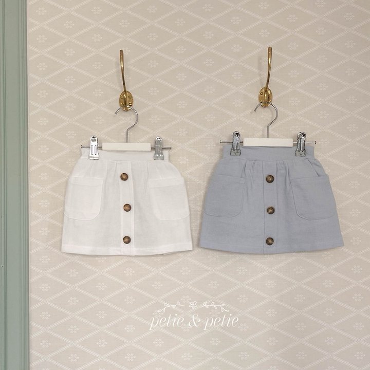 Petit & Petit - Korean Children Fashion - #littlefashionista - Button Skirt - 2