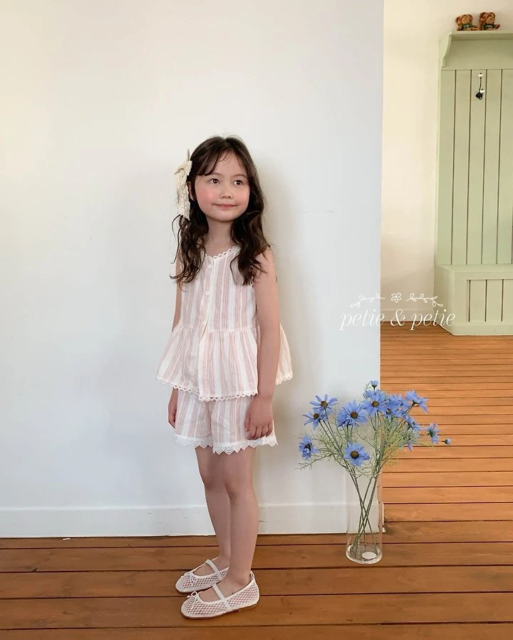 Petit & Petit - Korean Children Fashion - #magicofchildhood - Pie Stripe Blouse - 4