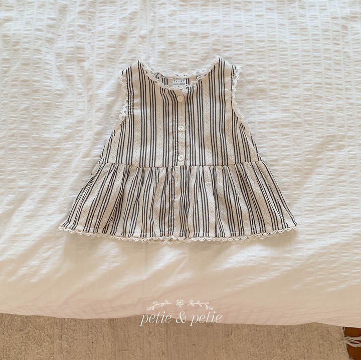 Petit & Petit - Korean Children Fashion - #stylishchildhood - Pie Stripe Blouse - 8