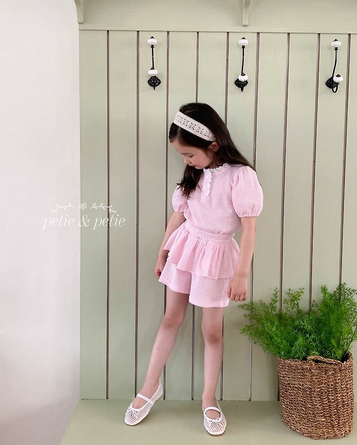 Petit & Petit - Korean Children Fashion - #toddlerclothing - Emma Check Frill Shorts - 8