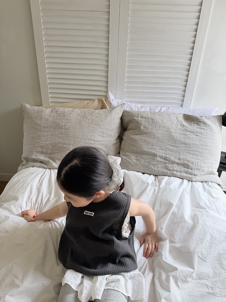 Pie - Korean Children Fashion - #kidsstore - Aircon Layered Vest - 9