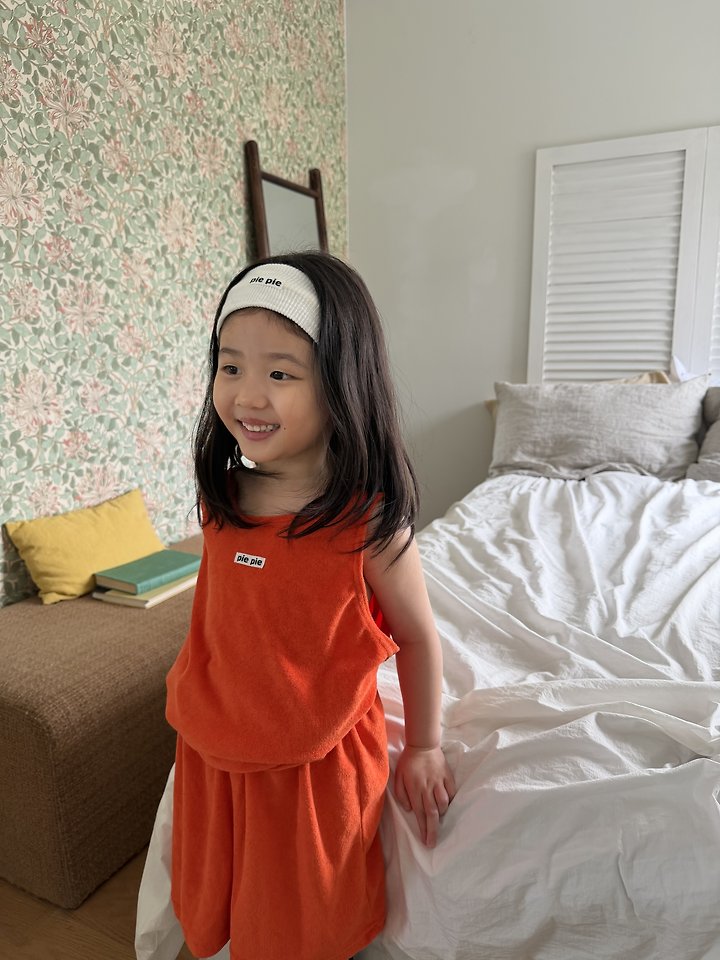 Pie - Korean Children Fashion - #stylishchildhood - Cool School Sleeveless Set - 12