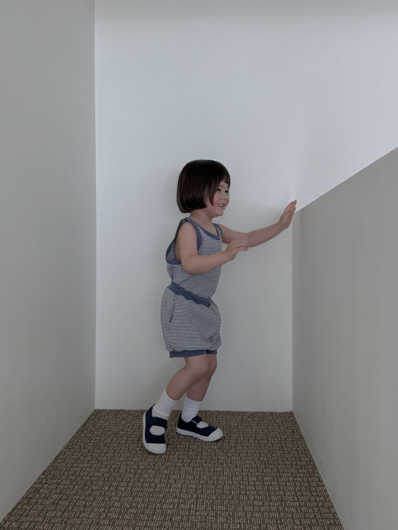 Plain - Korean Children Fashion - #kidsstore - Tongtong Stripe Sleeveless - 9
