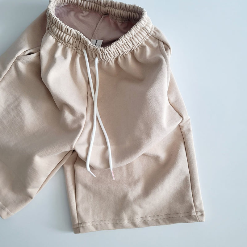 Riwoo Riwoo - Korean Children Fashion - #kidsstore - Patch Pocket Balloon Half Pants - 8