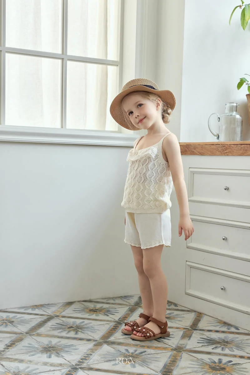 Roa - Korean Children Fashion - #stylishchildhood - Pony Knit Shorts Set - 4