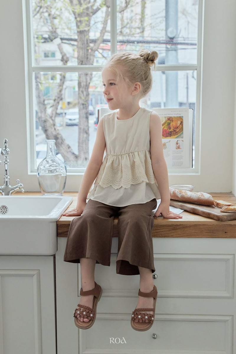 Roa - Korean Children Fashion - #prettylittlegirls - Rose Embroidered Blouse - 10