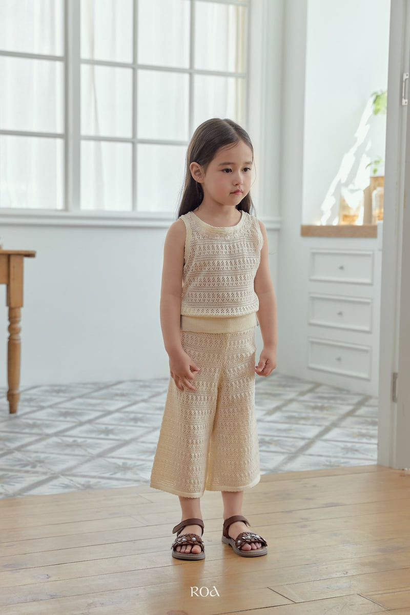 Roa - Korean Children Fashion - #prettylittlegirls - Chouchou Knit Set
