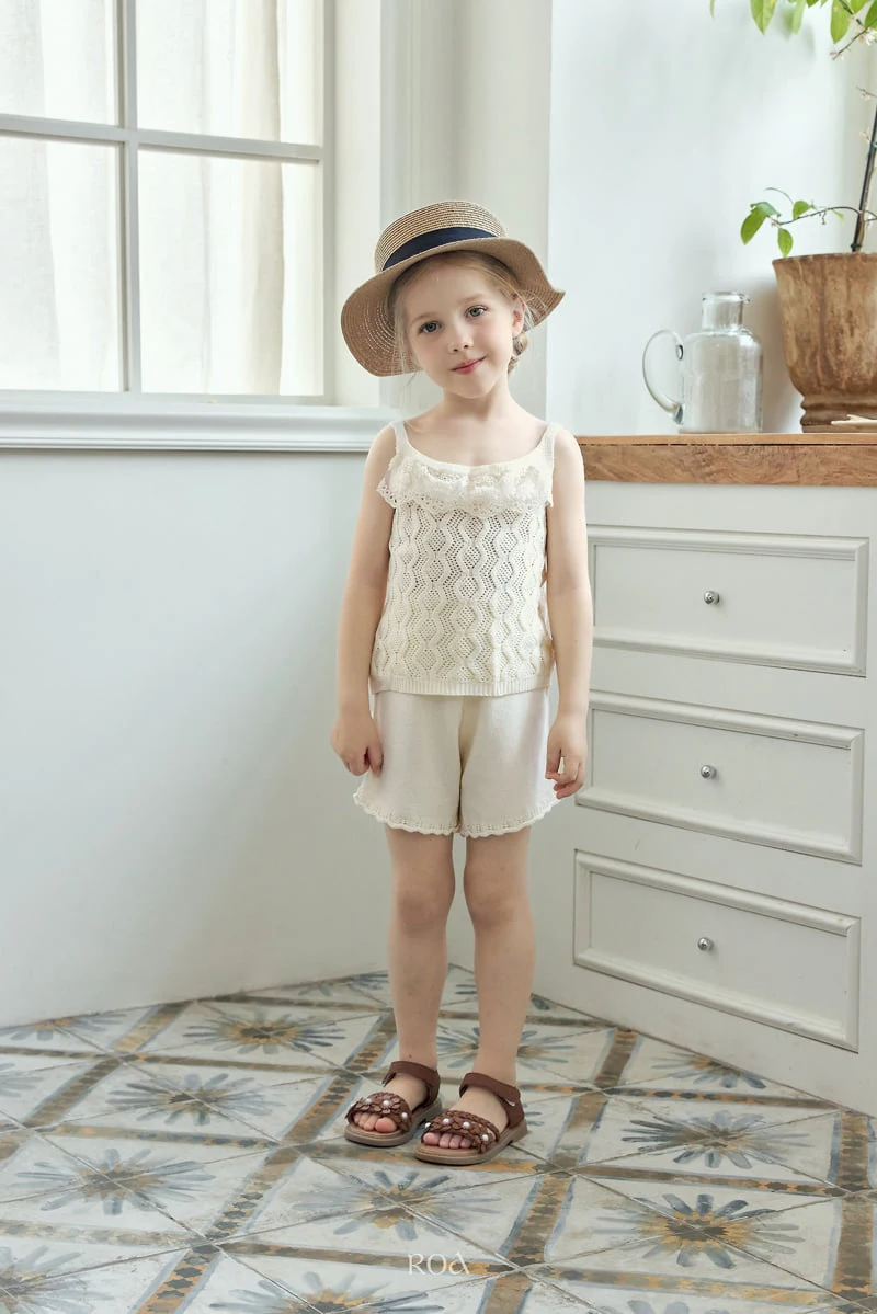 Roa - Korean Children Fashion - #stylishchildhood - Pony Knit Shorts Set - 3
