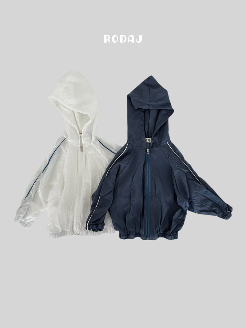 Roda J - Korean Children Fashion - #prettylittlegirls - Lines Jumper