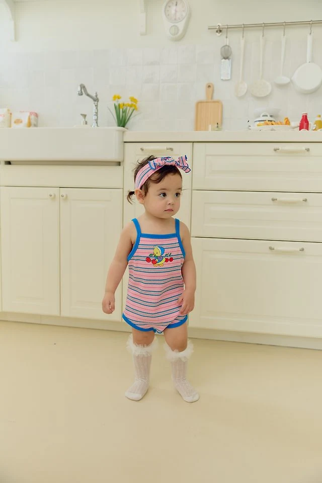 Sera - Korean Baby Fashion - #babygirlfashion - (Bebe) (Hairband Set) Cherry Strap Sleeveless Suit - 9