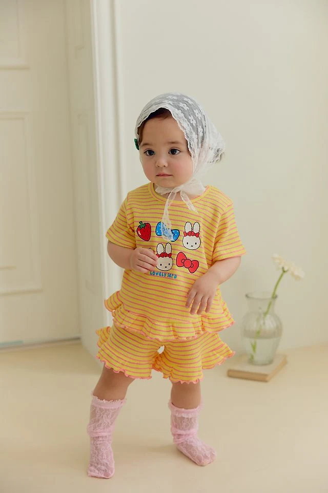 Sera - Korean Baby Fashion - #babygirlfashion - (Bebe) Stripe Frill Set - 6