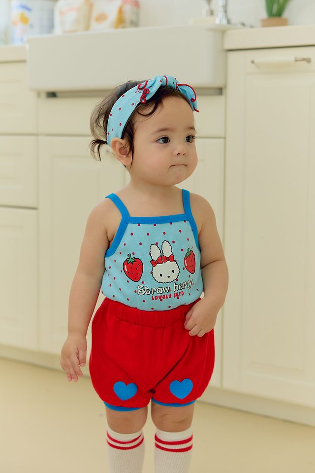 Sera - Korean Baby Fashion - #babyoninstagram - (Bebe) Strap Sleeveless Set