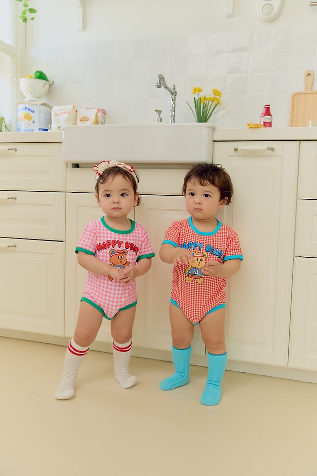 Sera - Korean Baby Fashion - #babyoninstagram - (Bebe) Hula Hoop Bear Suit