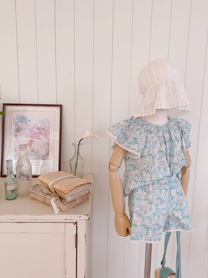 Studio M - Korean Children Fashion - #prettylittlegirls - Paul & Joe Print Back Tie Blouse - 4