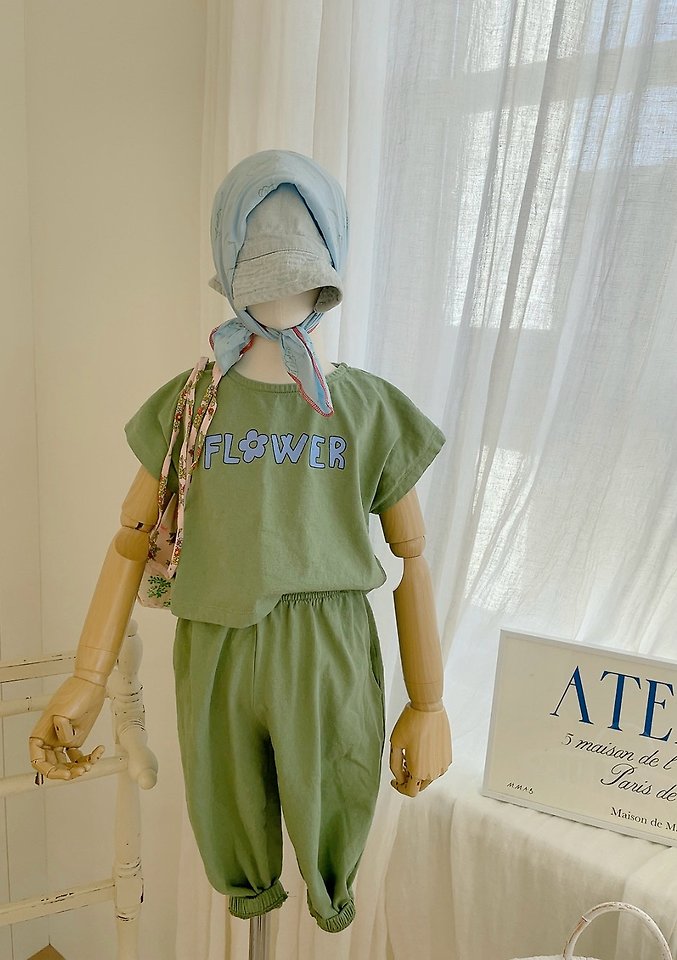 Studio M - Korean Children Fashion - #childofig - Flower Print Tee - 4