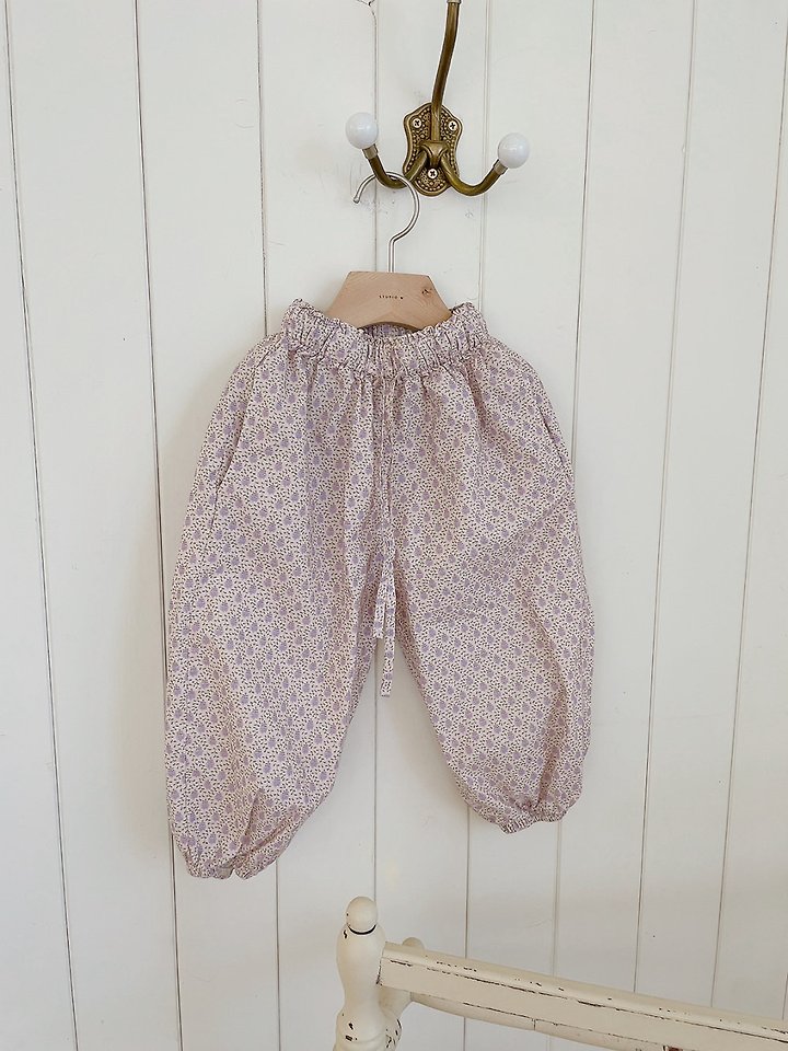 Studio M - Korean Children Fashion - #kidsshorts - Nana Strap Flower Pants - 11