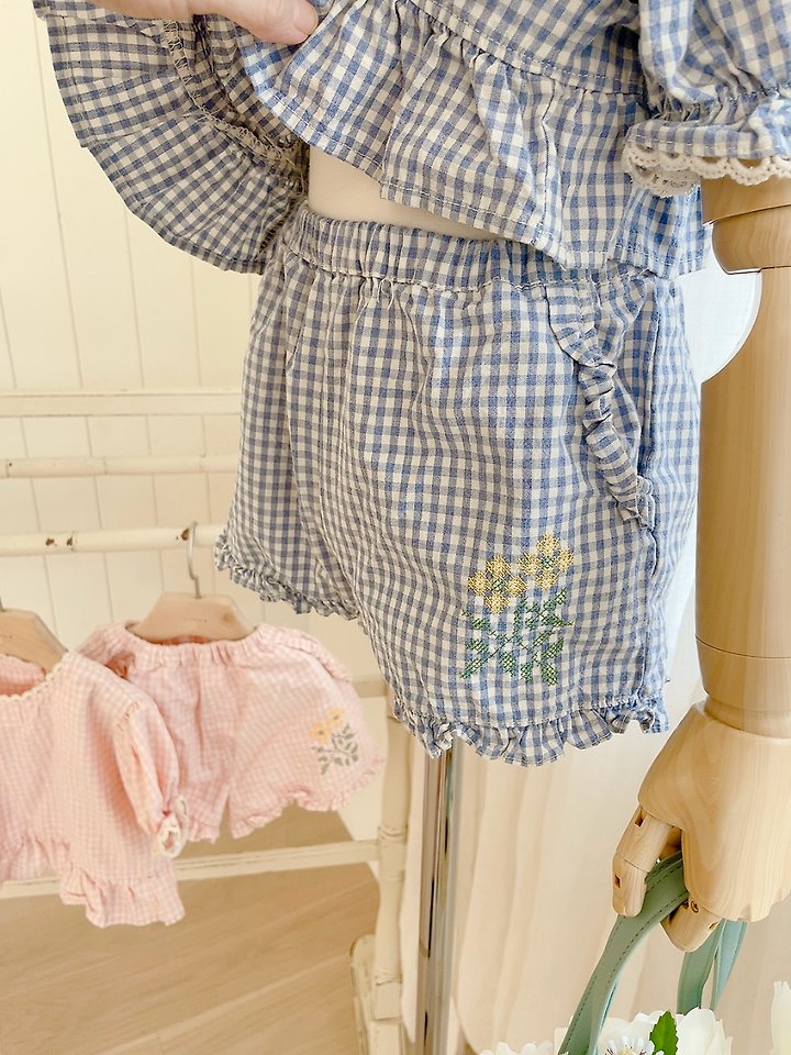 Studio M - Korean Children Fashion - #kidzfashiontrend - Check Embroidery Frill Shorts - 7