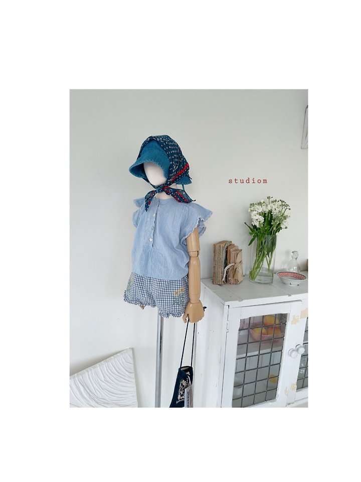 Studio M - Korean Children Fashion - #prettylittlegirls - Zadik Half-Open Blouse